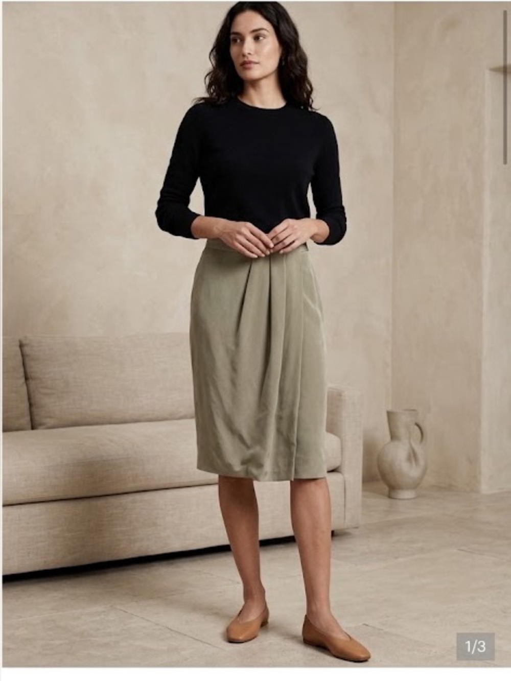 Lafayette 148 New York / Olive green silk pleated front mid Skirt 6